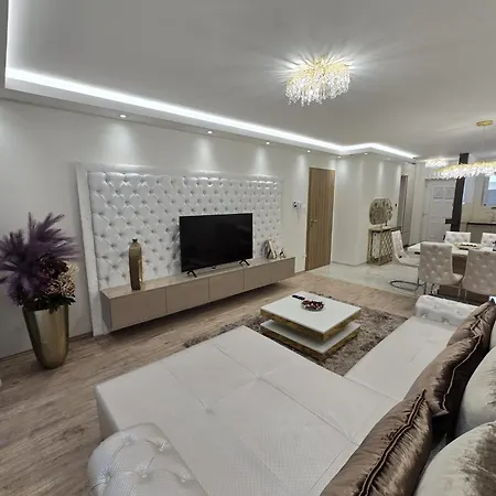 Apartment Rebany 3