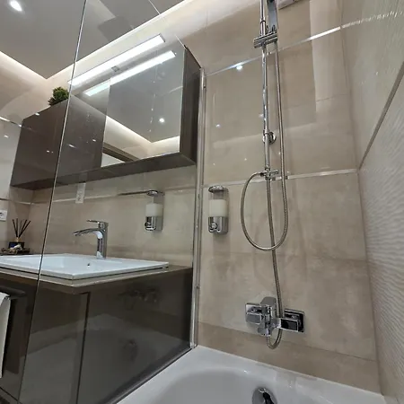 Rebany 3 Apartment *